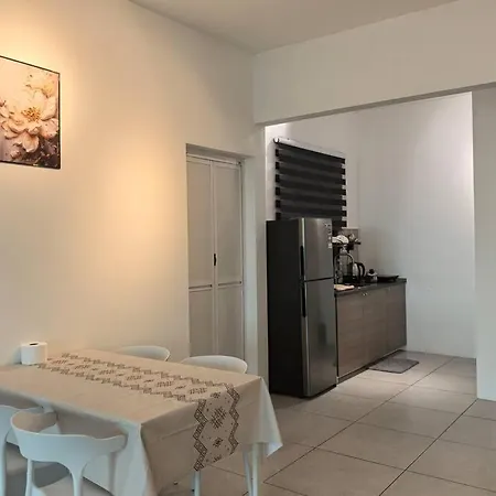 Random Comfort Moowin Suite In Meritus